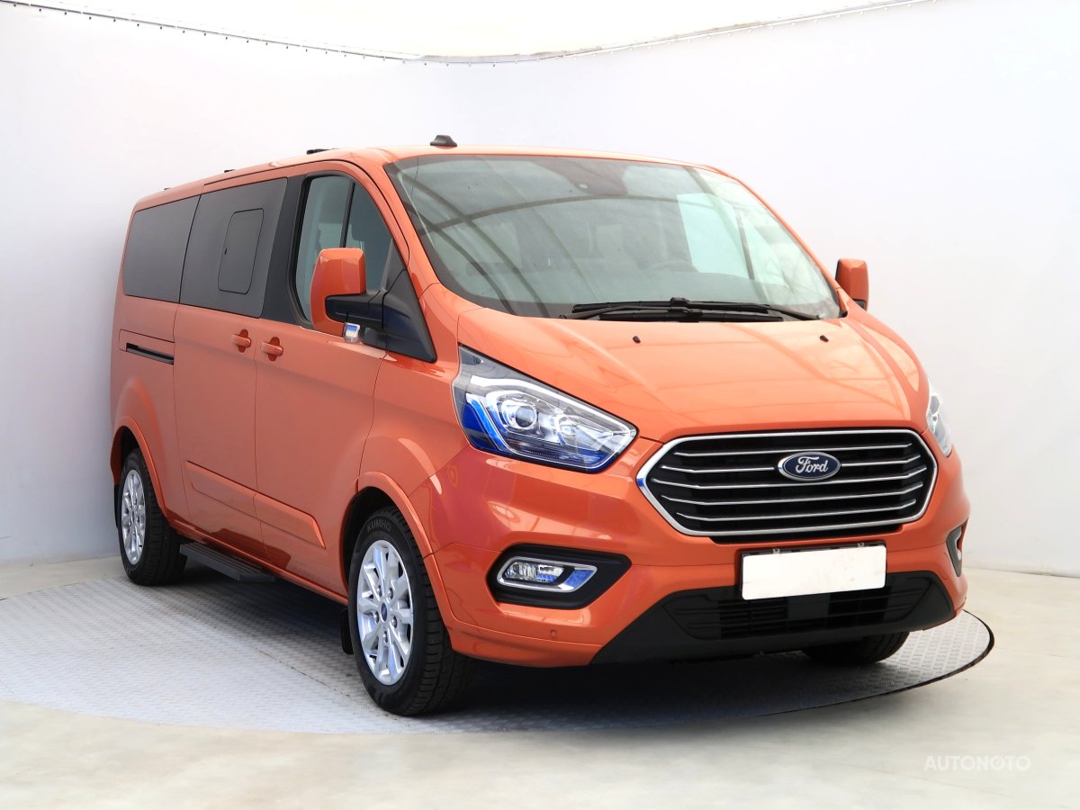 Ford Tourneo Custom, 2021 - celkový pohled
