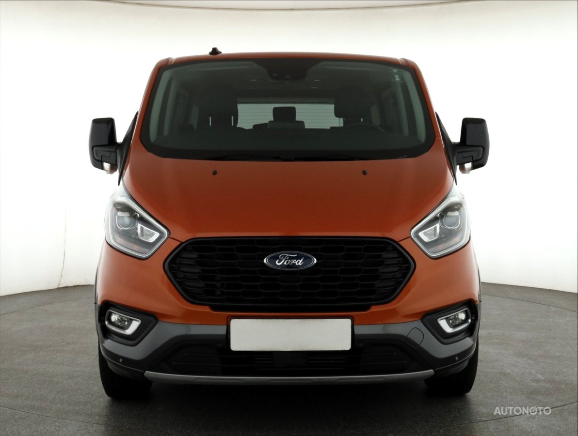 Ford Tourneo Custom, 2022 - pohled č. 2