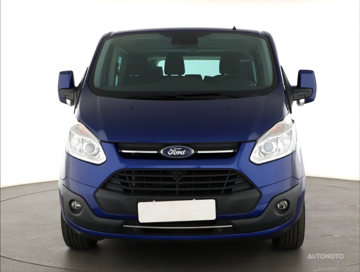 Ford Tourneo Custom, 2016 - pohled č. 2