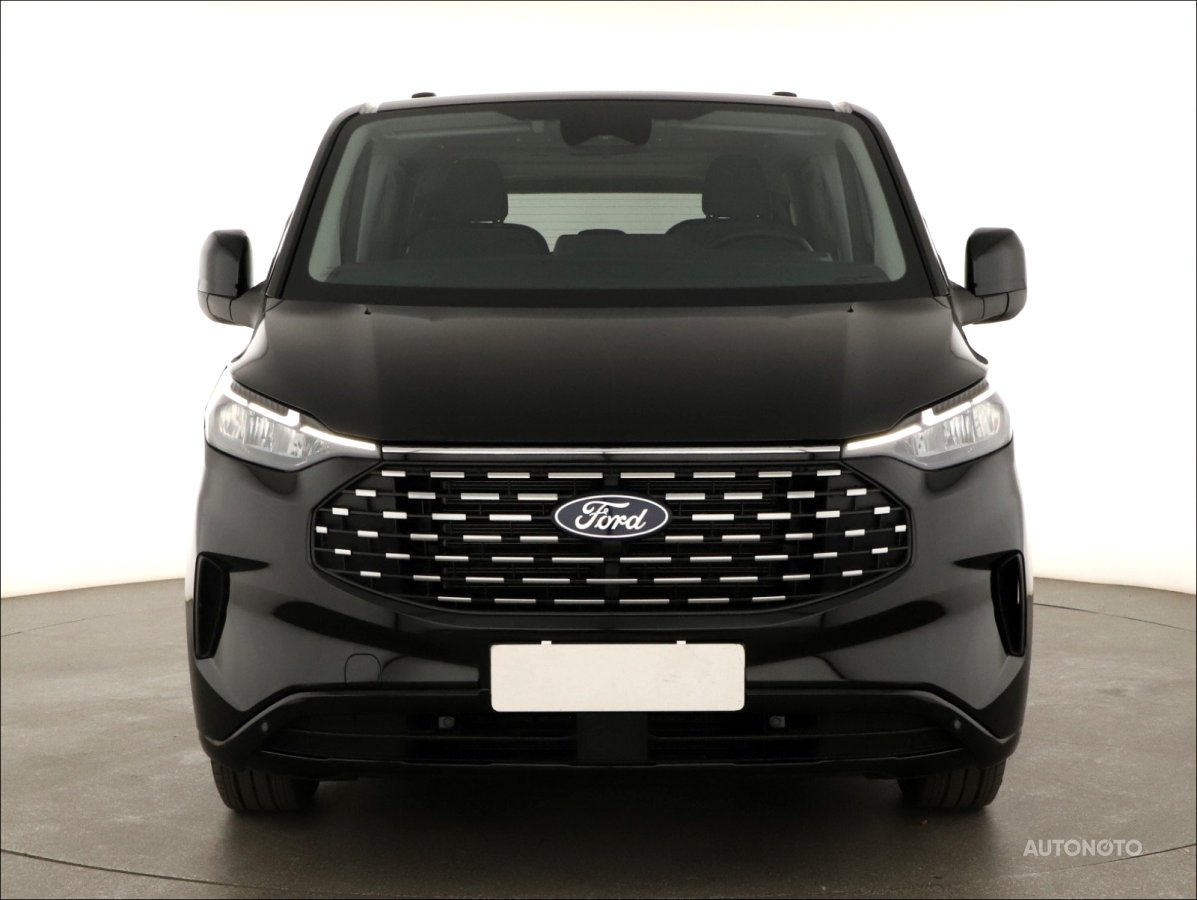 Ford Tourneo Custom, 2024 - pohled č. 2