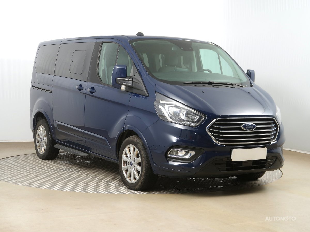 Ford Tourneo Custom, 2020 - celkový pohled