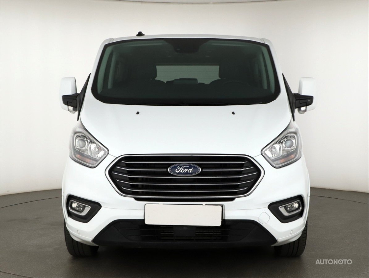 Ford Tourneo Custom, 2022 - pohled č. 2