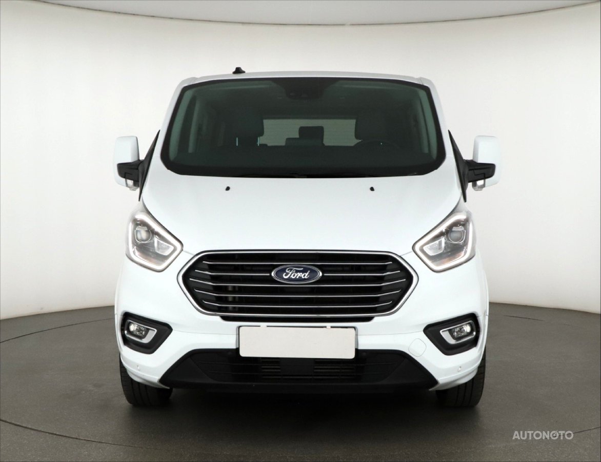 Ford Tourneo Custom, 2023 - pohled č. 2