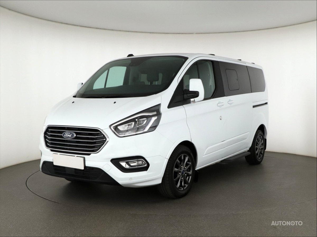 Ford Tourneo Custom, 2023 - pohled č. 3