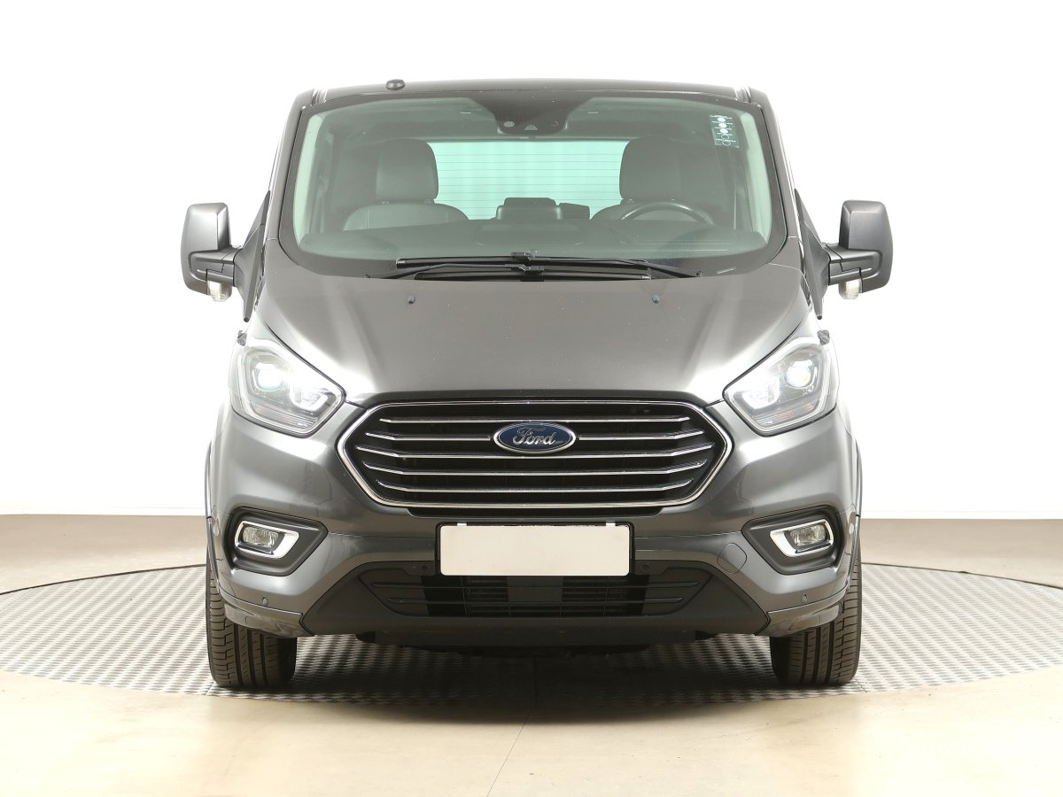 Ford Tourneo Custom, 2019 - pohled č. 2