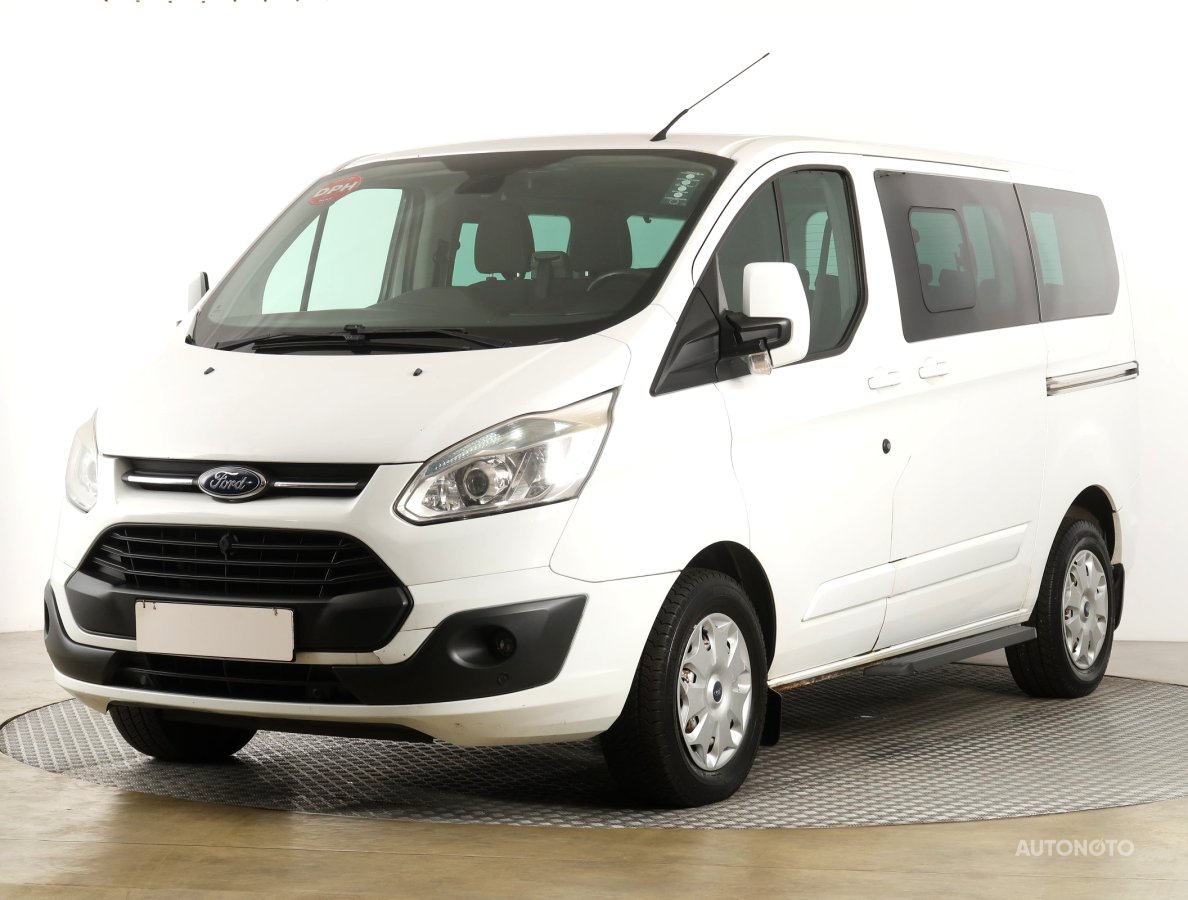 Ford Tourneo Custom, 2013 - pohled č. 3