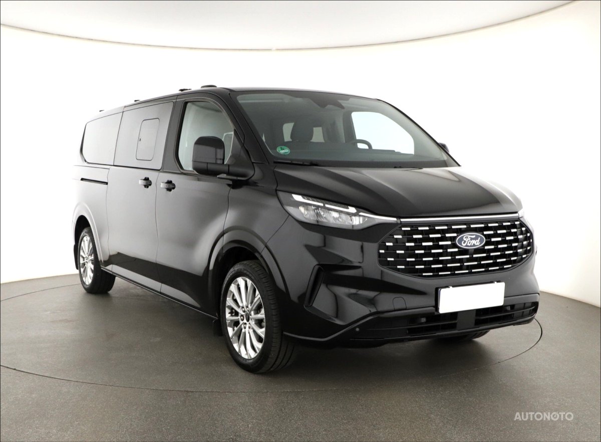 Ford Tourneo Custom, 2024 - celkový pohled