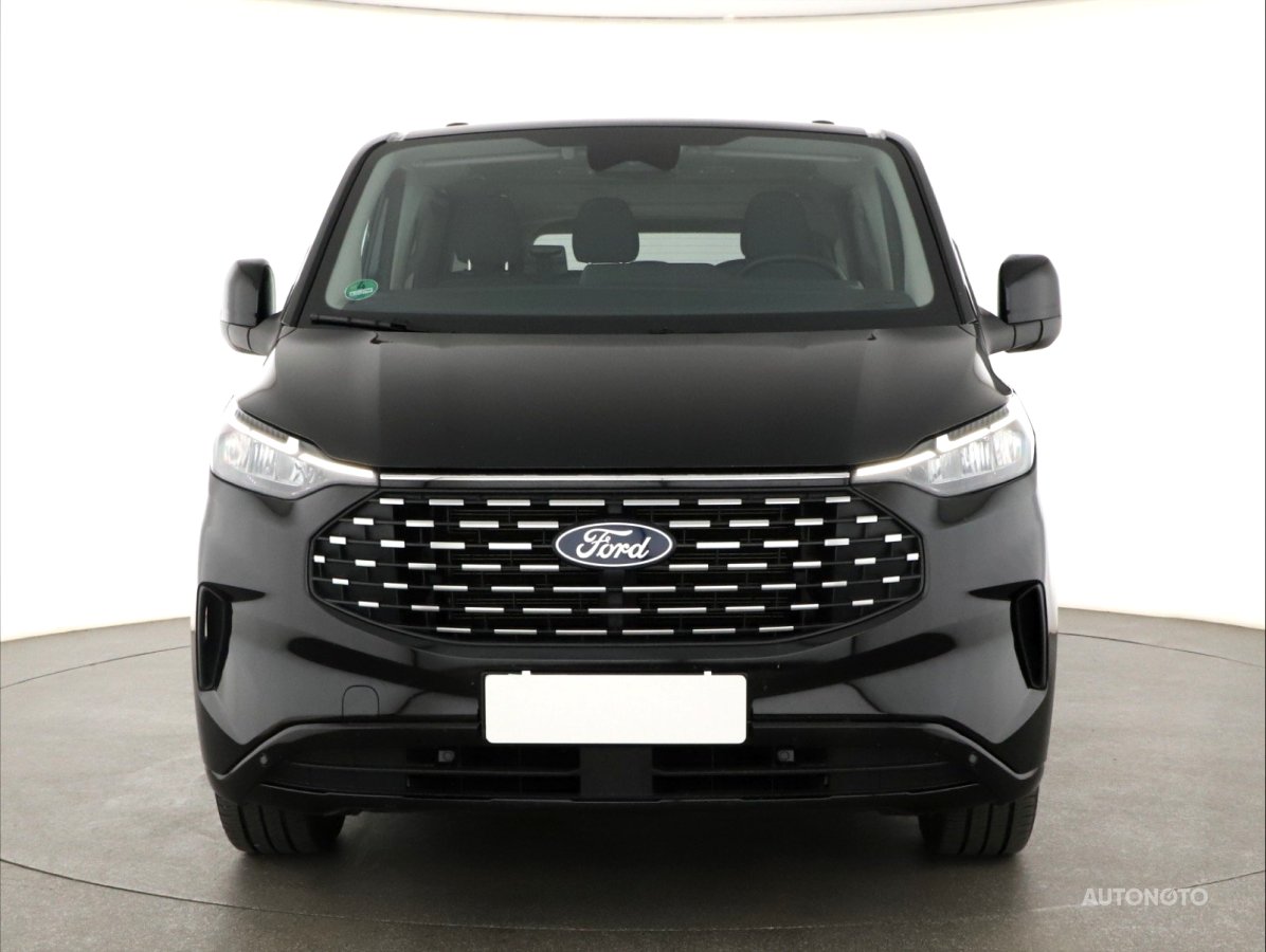 Ford Tourneo Custom, 2024 - pohled č. 2