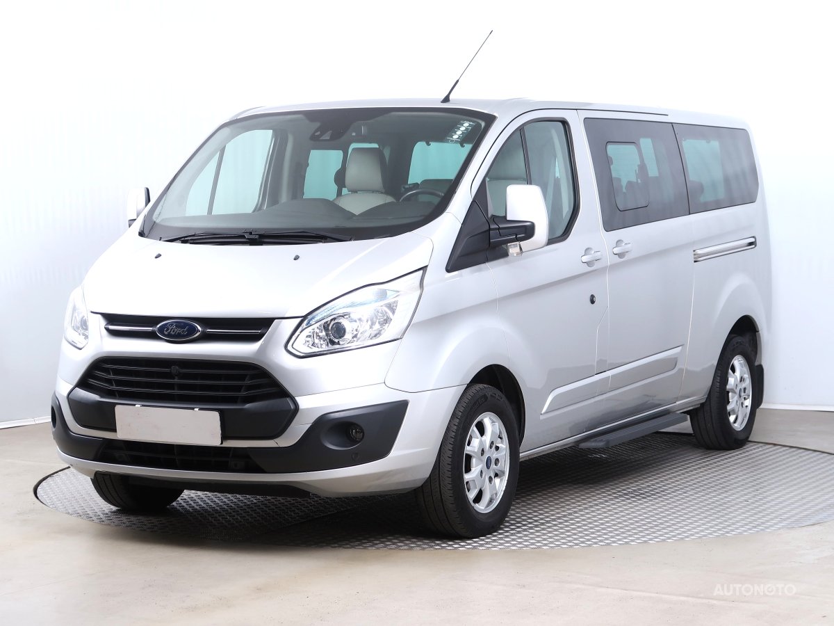 Ford Tourneo Custom, 2014 - pohled č. 3