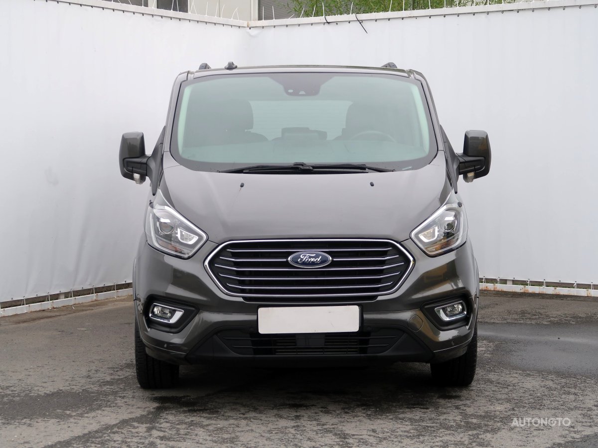 Ford Tourneo Custom, 2022 - pohled č. 2