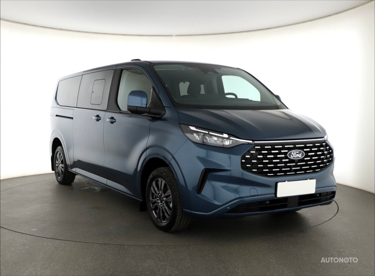 Ford Tourneo Custom, 2024 - celkový pohled