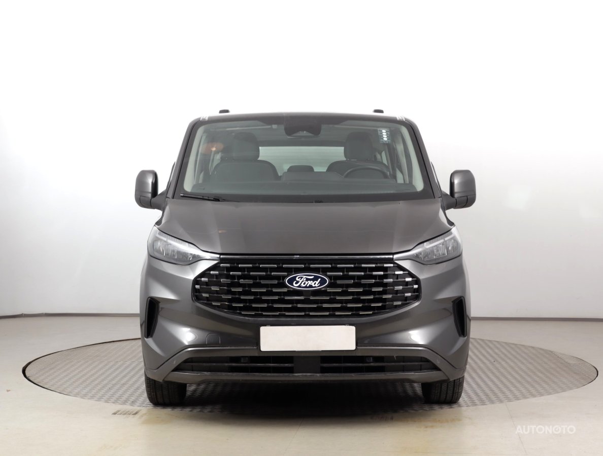 Ford Tourneo Custom, 2024 - pohled č. 2