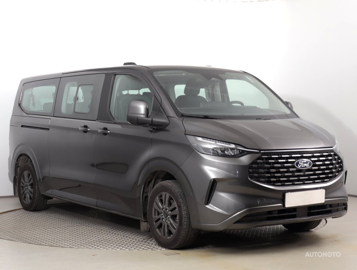 Ford Tourneo Custom, 2024 - celkový pohled