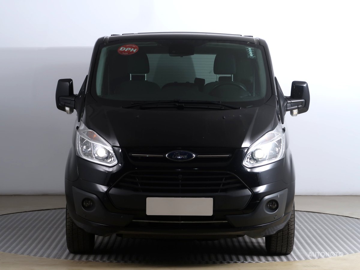 Ford Tourneo Custom, 2017 - pohled č. 2