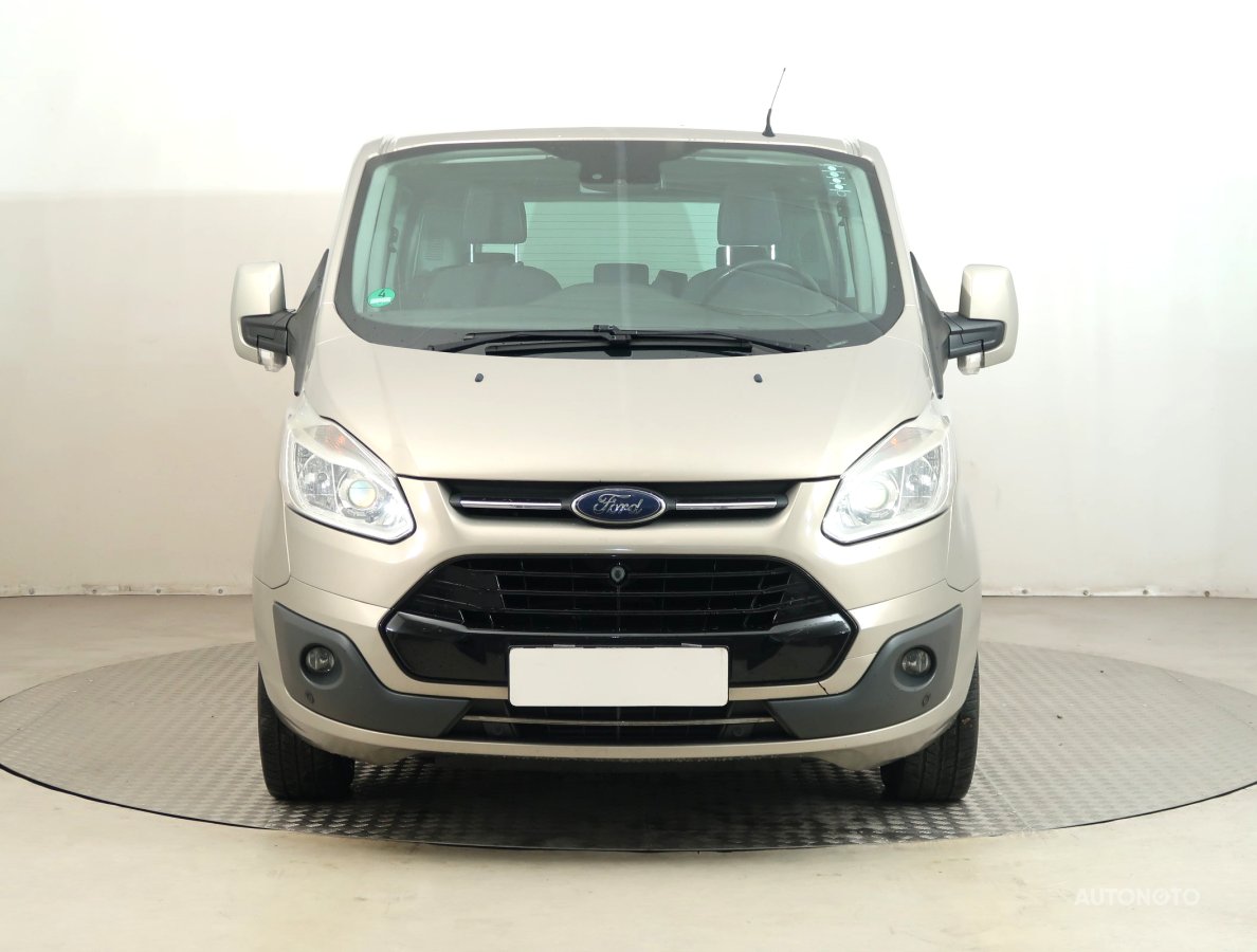 Ford Tourneo Custom, 2016 - pohled č. 2