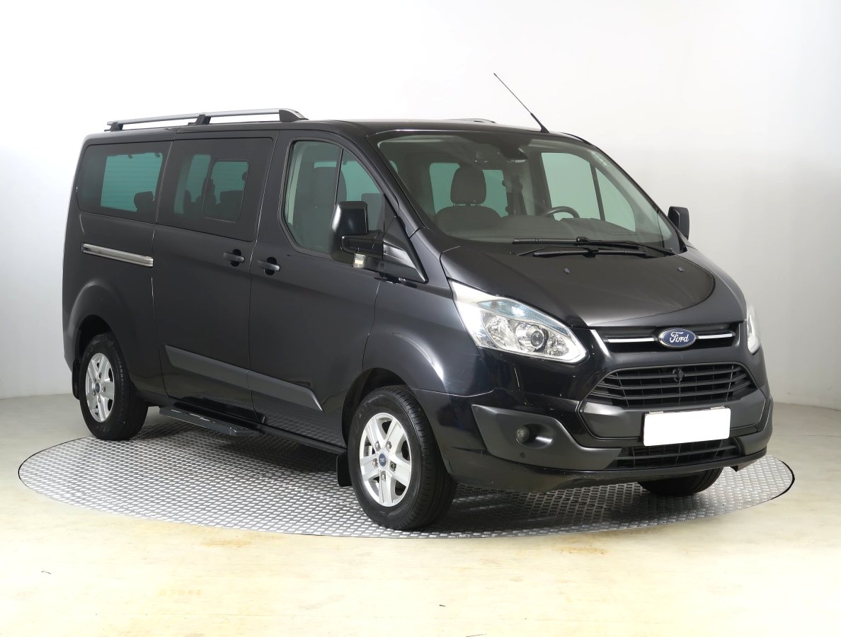 Ford Tourneo Custom, 2014 - celkový pohled