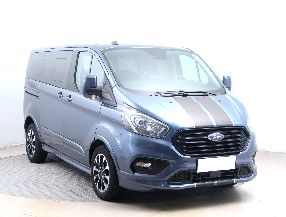 Ford Tourneo Custom, 2021 - celkový pohled