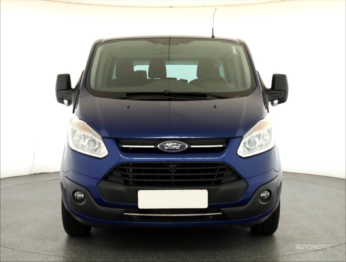 Ford Tourneo Custom, 2016 - pohled č. 2