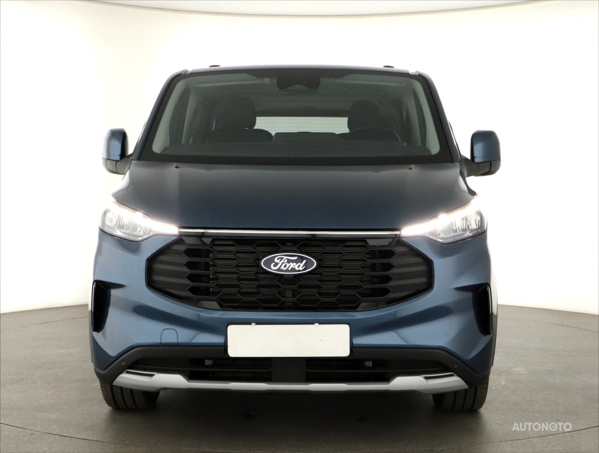 Ford Tourneo Custom, 2025 - pohled č. 2