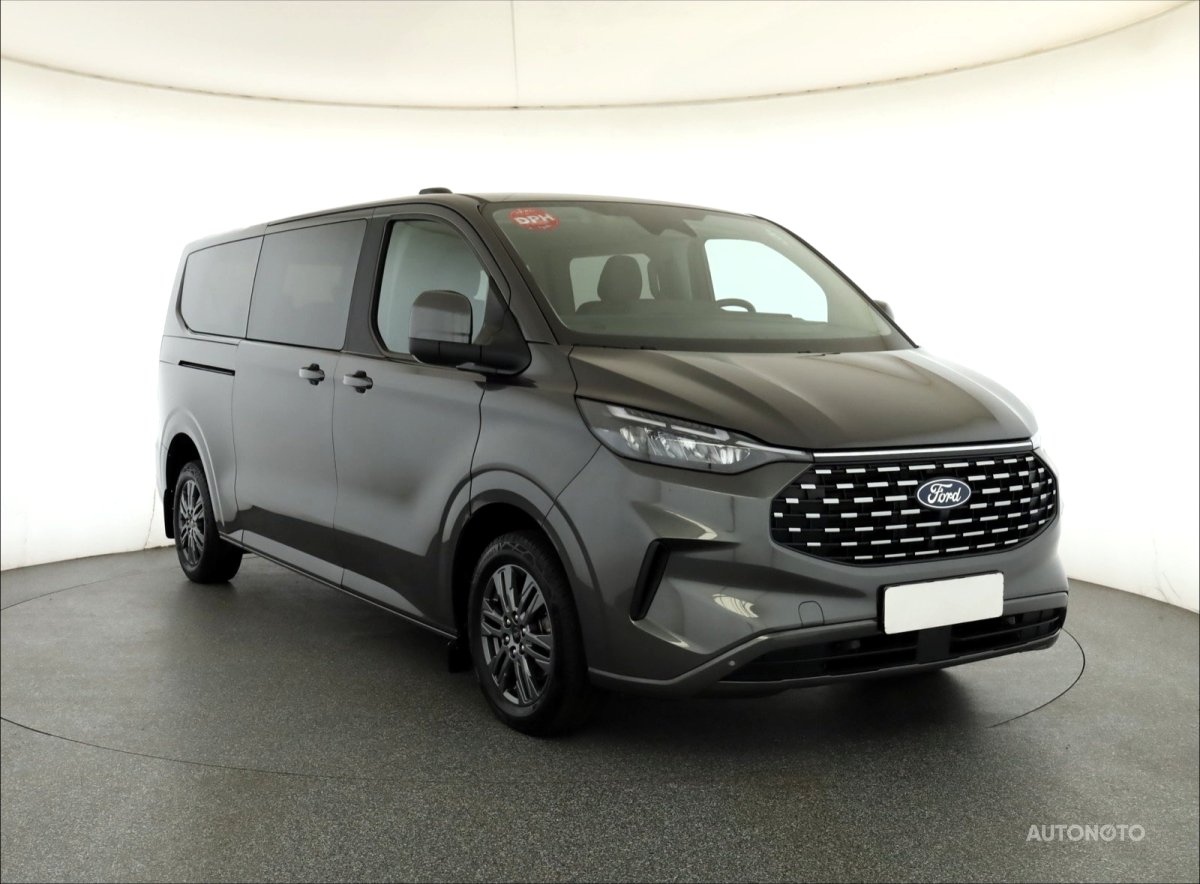 Ford Tourneo Custom, 2024 - celkový pohled