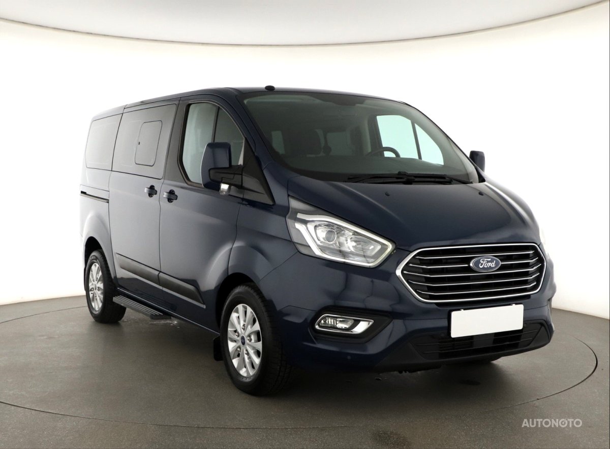 Ford Tourneo Custom, 2018 - celkový pohled