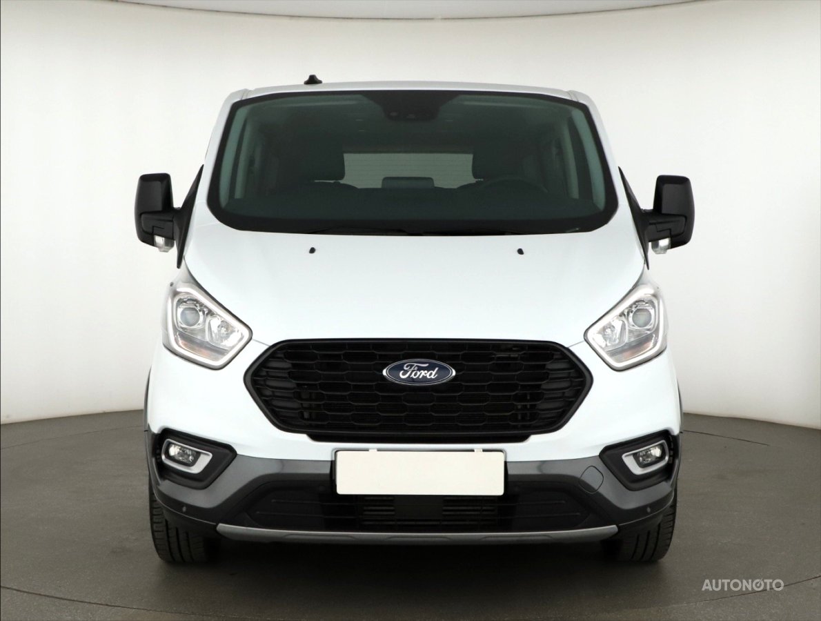 Ford Tourneo Custom, 2023 - pohled č. 2