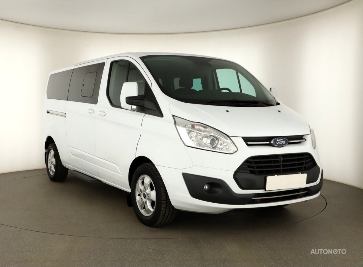 Ford Tourneo Custom, 2018 - celkový pohled