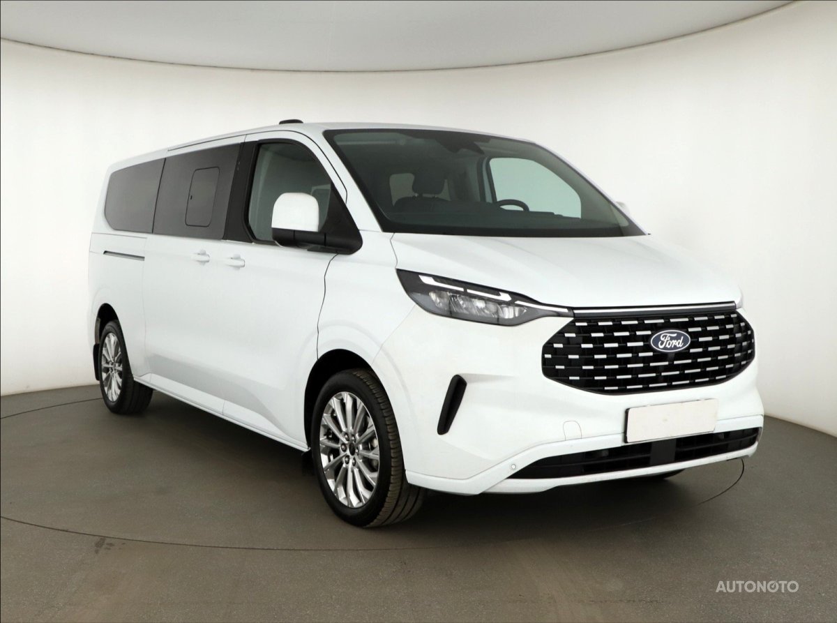Ford Tourneo Custom, 2024 - celkový pohled