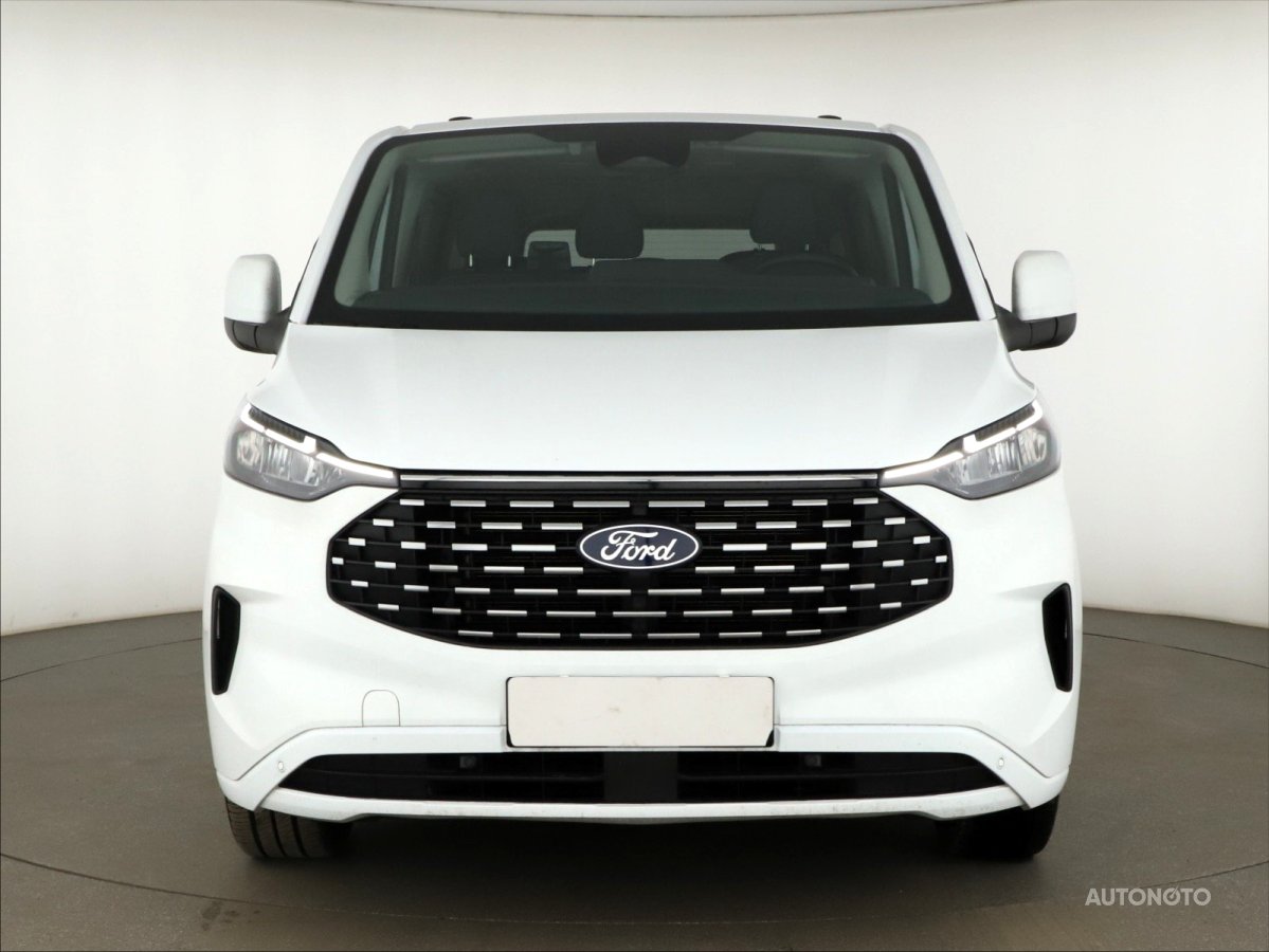 Ford Tourneo Custom, 2024 - pohled č. 2