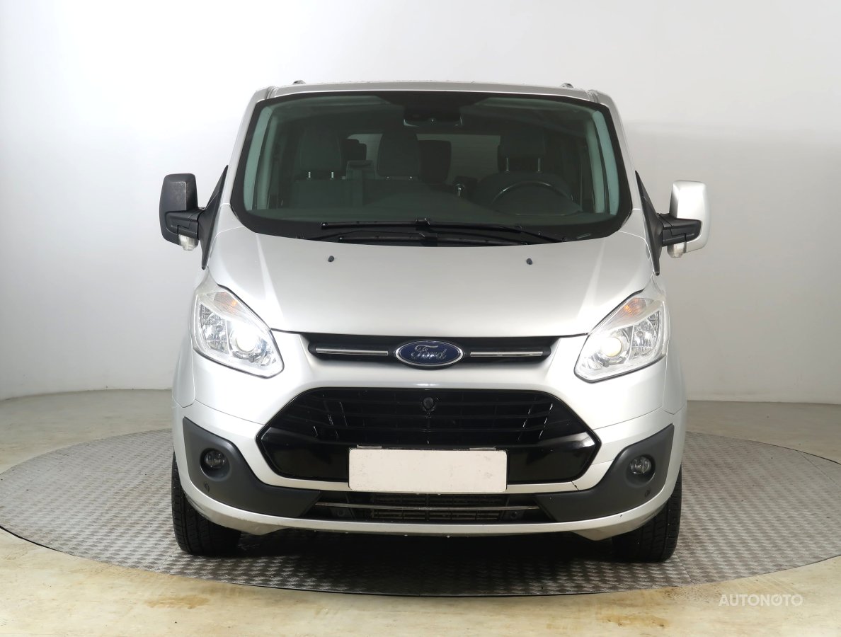 Ford Tourneo Custom, 2017 - pohled č. 2