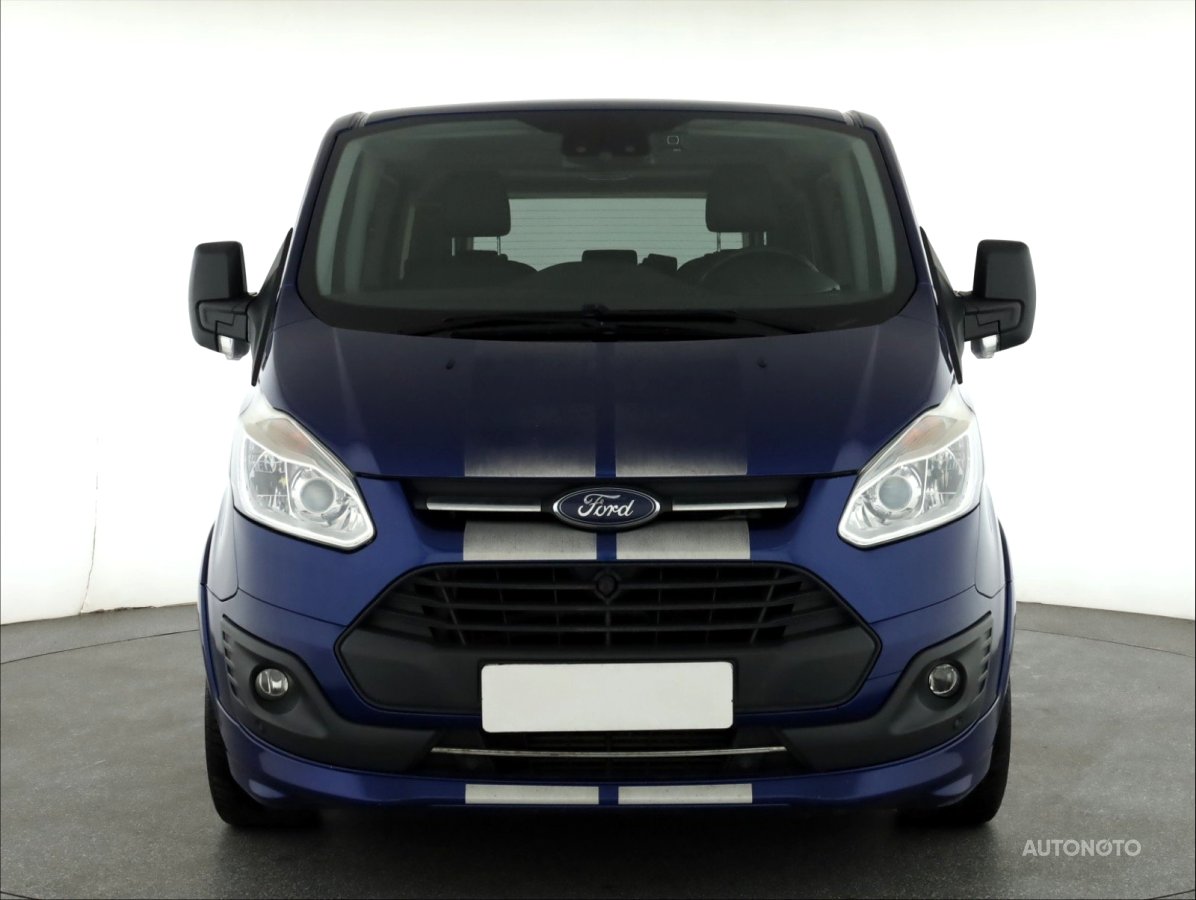 Ford Tourneo Custom, 2017 - pohled č. 2