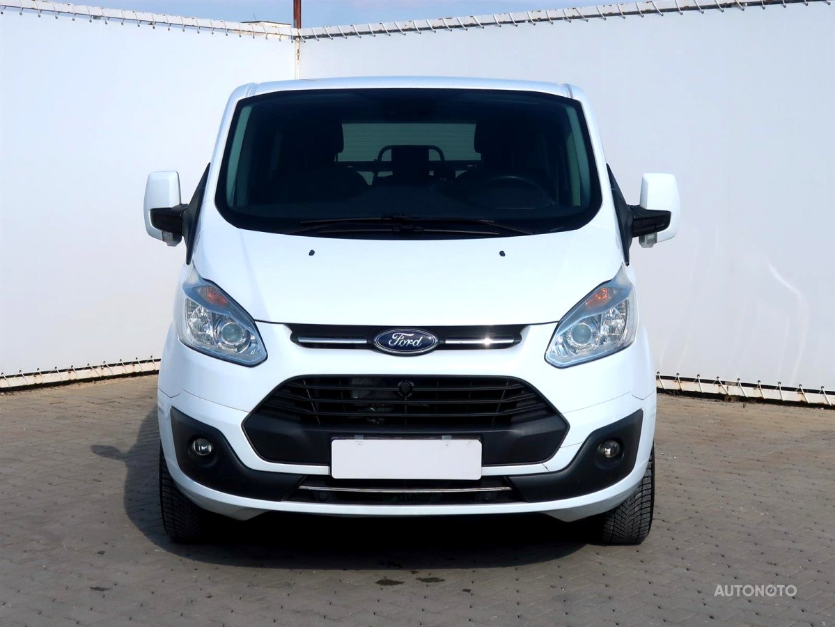 Ford Tourneo Custom, 2017 - pohled č. 2