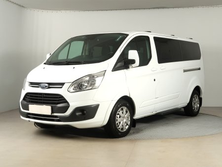Ford Tourneo Custom, 2017 - pohled č. 3