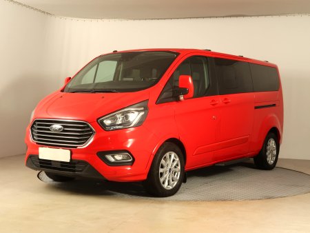 Ford Tourneo Custom, 2018 - pohled č. 3