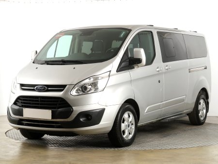 Ford Tourneo Custom, 2017 - pohled č. 3