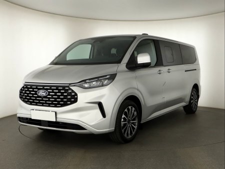 Ford Tourneo Custom, 2025 - pohled č. 3