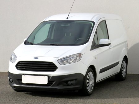 Ford Transit Courier, 2015 - pohled č. 3