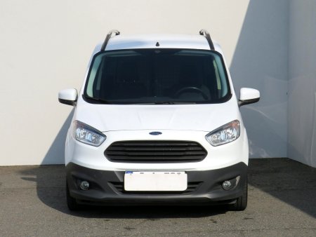 Ford Transit Courier, 2015 - pohled č. 2