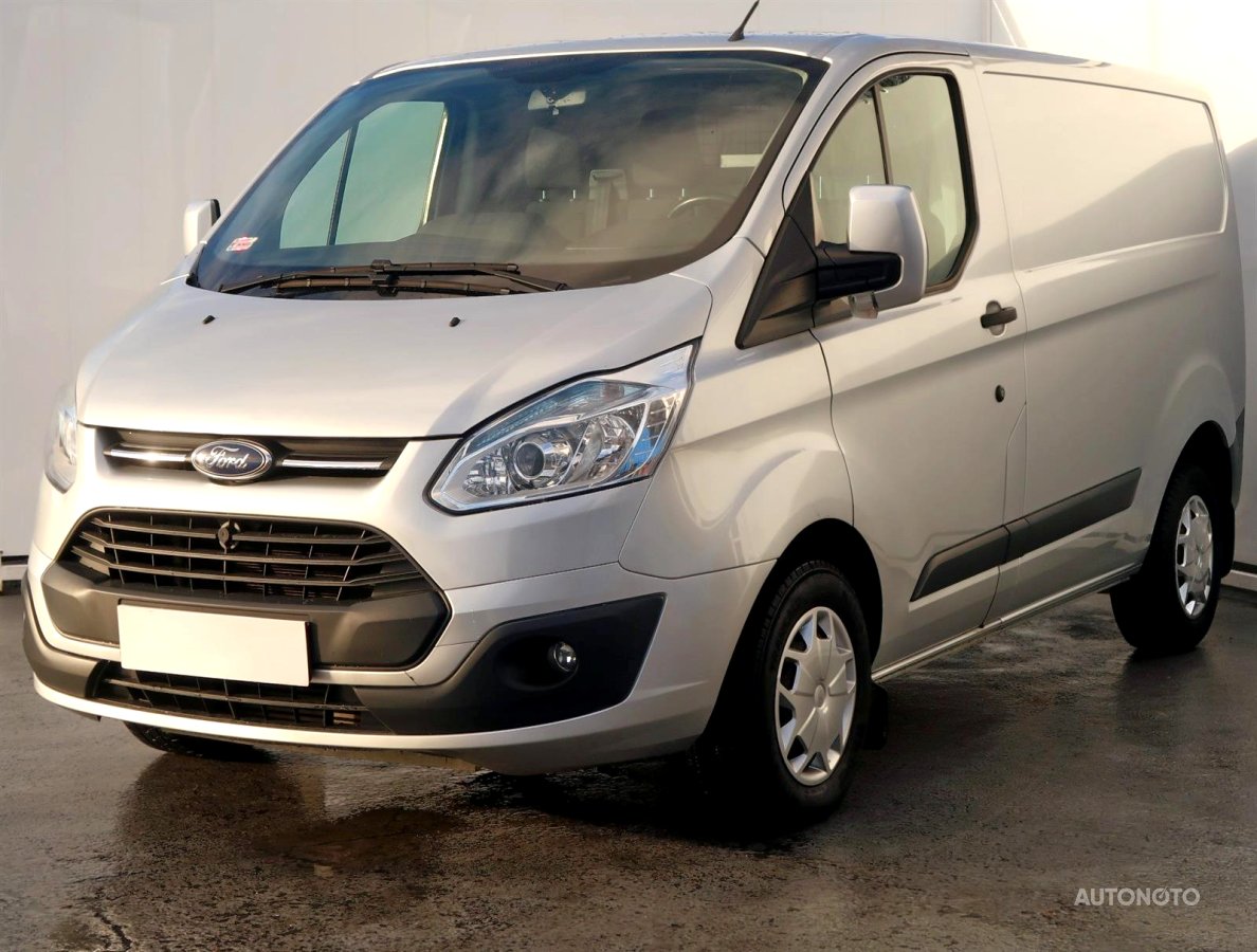 Ford Transit Custom, 2016 - pohled č. 3