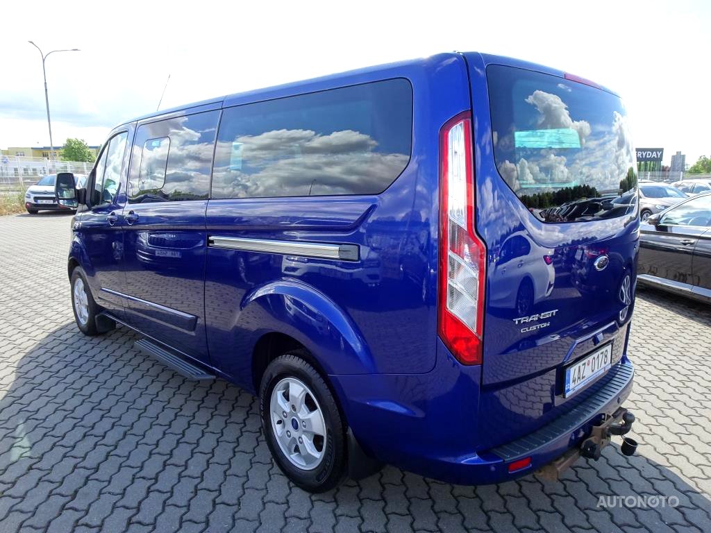 Ford Transit Custom, 2015 - pohled č. 3