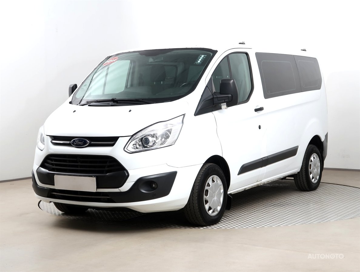 Ford Transit Custom, 2016 - pohled č. 3