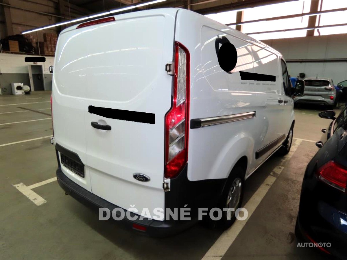 Ford Transit Custom, 2017 - pohled č. 2