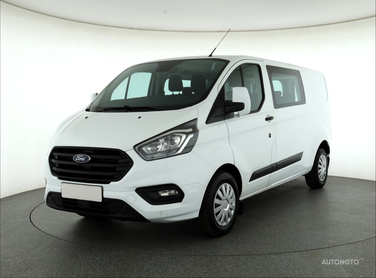 Ford Transit Custom, 2018 - pohled č. 3