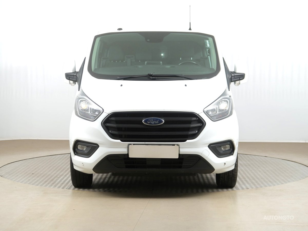 Ford Transit Custom, 2018 - pohled č. 2