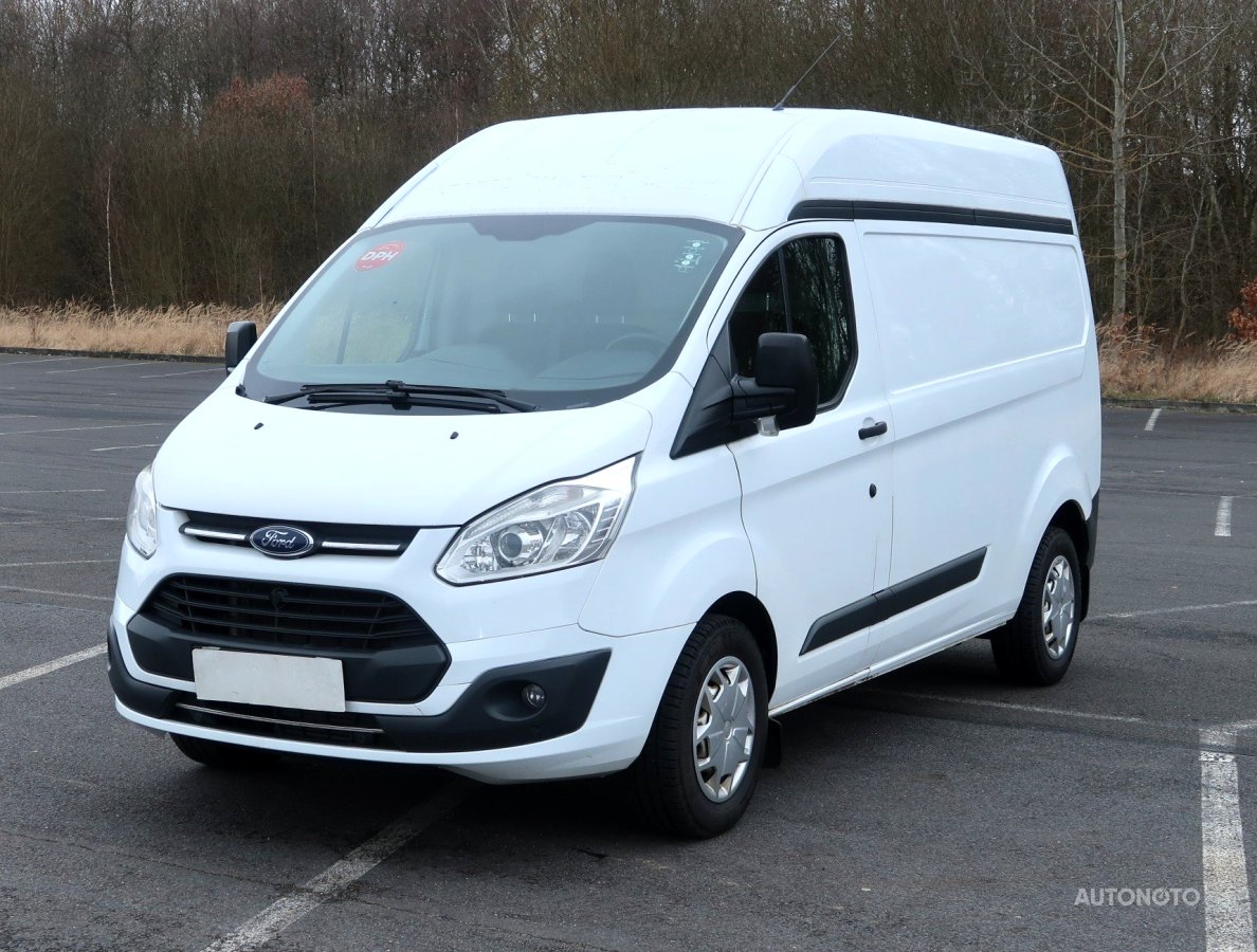 Ford Transit Custom, 2016 - pohled č. 3