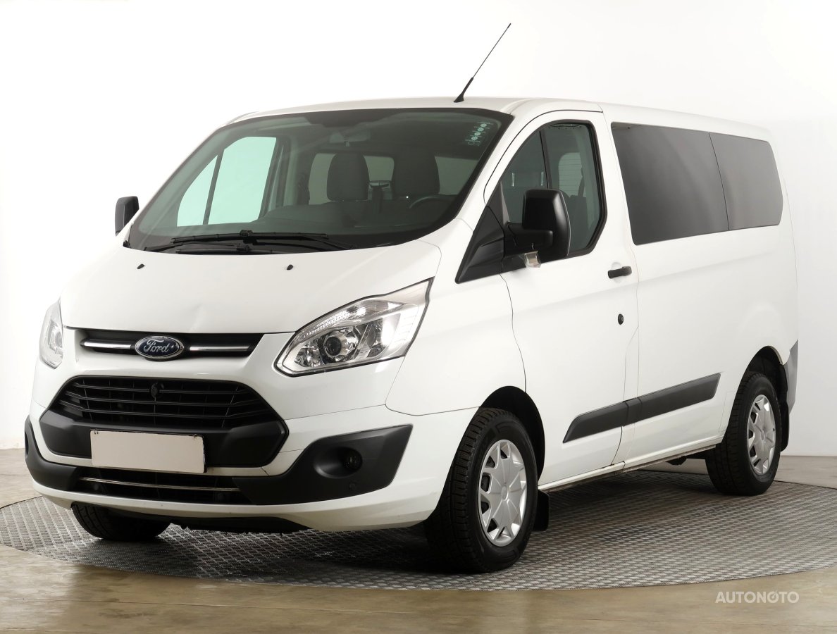 Ford Transit Custom, 2018 - pohled č. 3