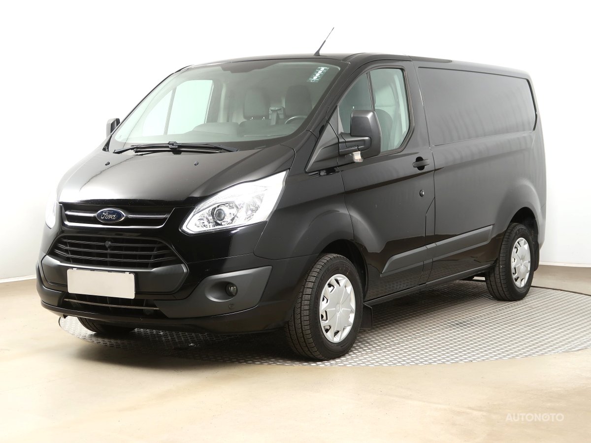 Ford Transit Custom, 2017 - pohled č. 3