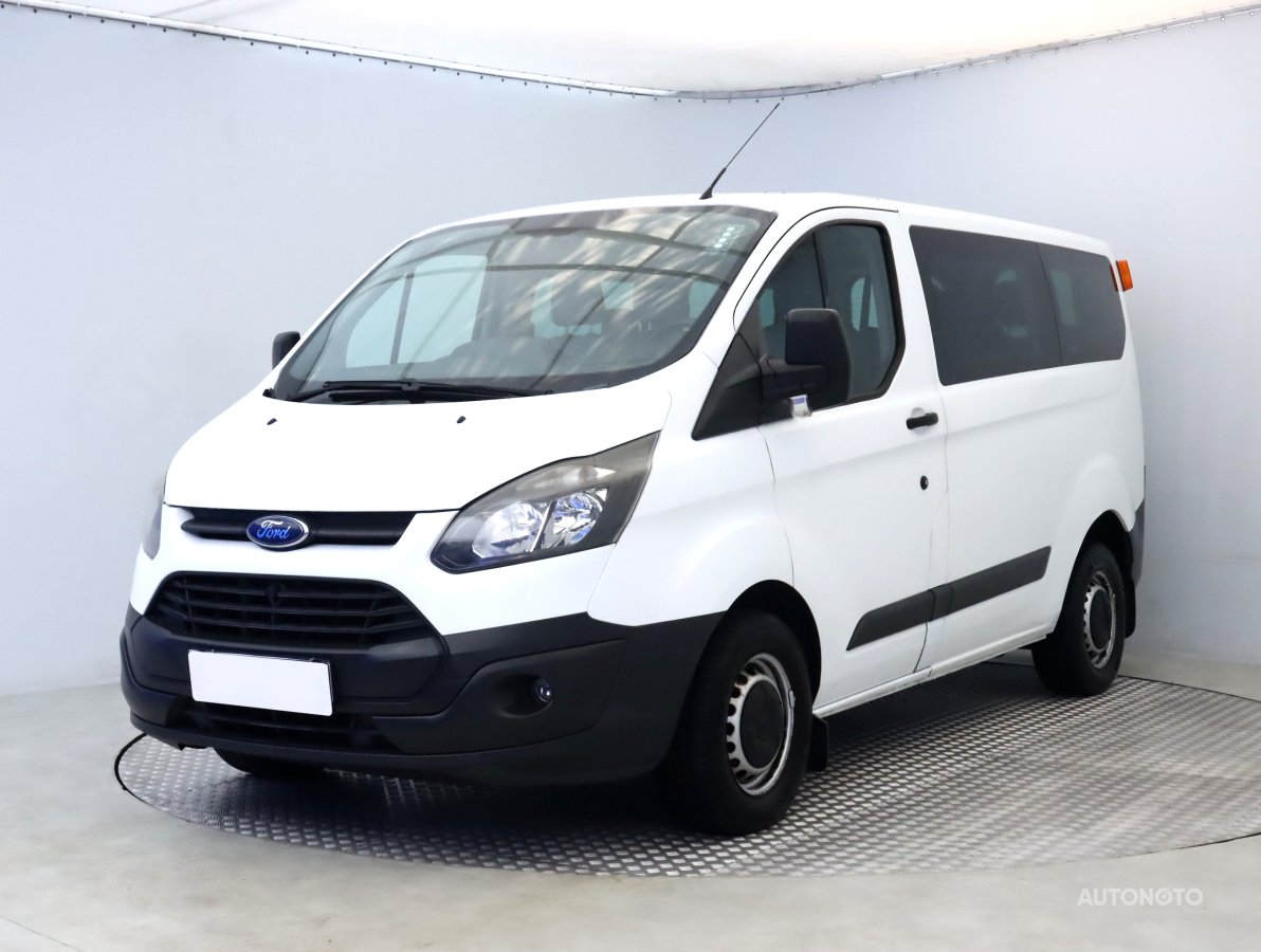 Ford Transit Custom, 2015 - pohled č. 3
