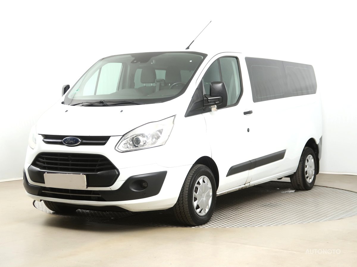 Ford Transit Custom, 2016 - pohled č. 3