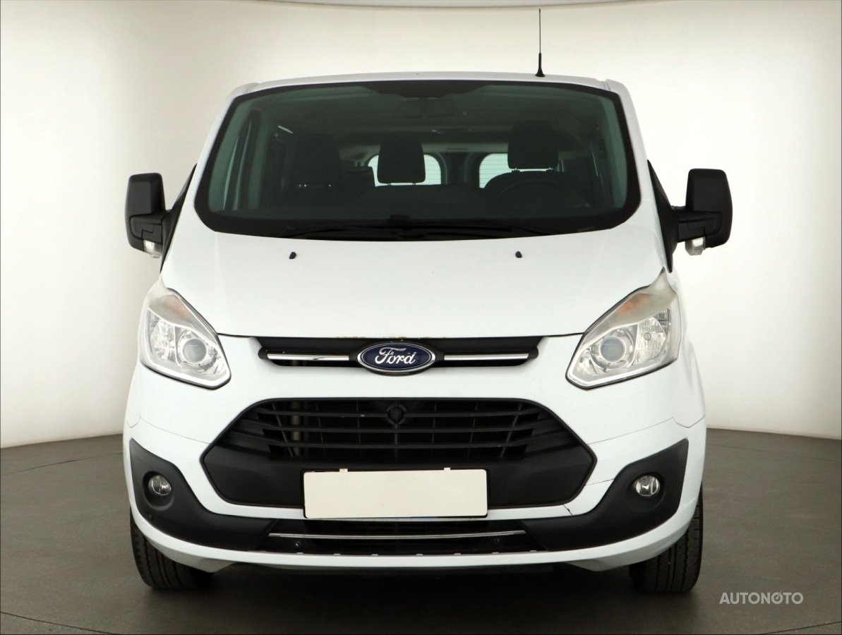 Ford Transit Custom, 2017 - pohled č. 2
